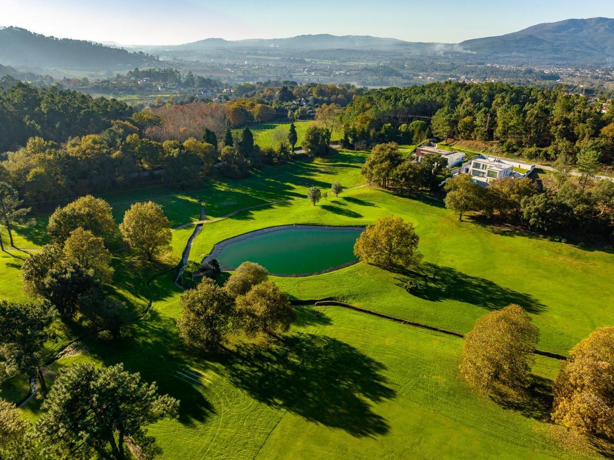 Golf Course - Luxurious Flat T3 - Ponte De Lima Daire Dış mekan fotoğraf